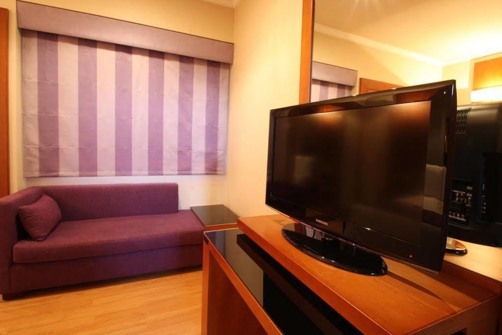 Motel Tropicana Вила-Нова-ди-Гая Экстерьер фото