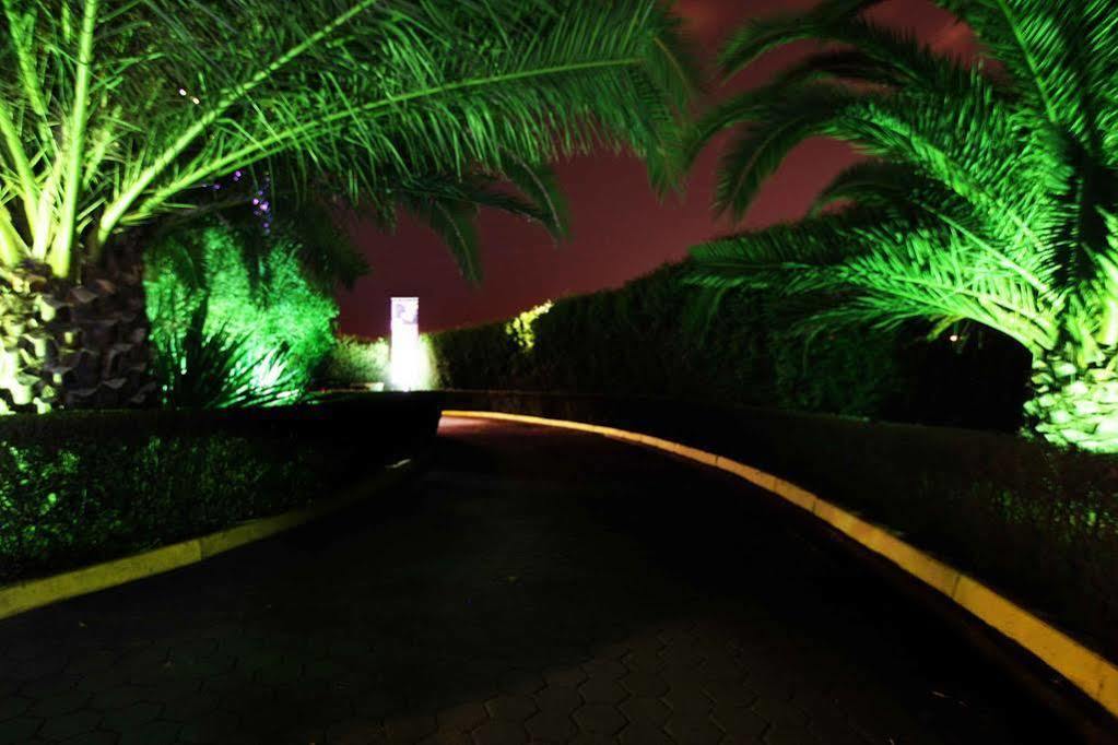 Motel Tropicana Вила-Нова-ди-Гая Экстерьер фото